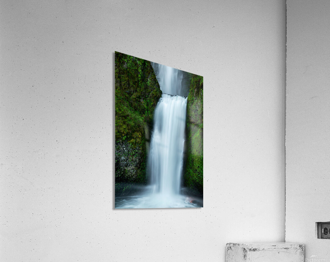 2492 Multnomah Falls Acrylic Print
